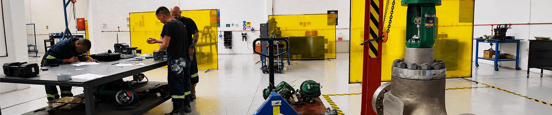 Industrial ball valves